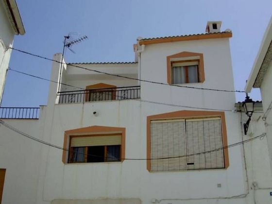 Foto 1 de Casa en venda a Bayarque de 4 habitacions amb terrassa