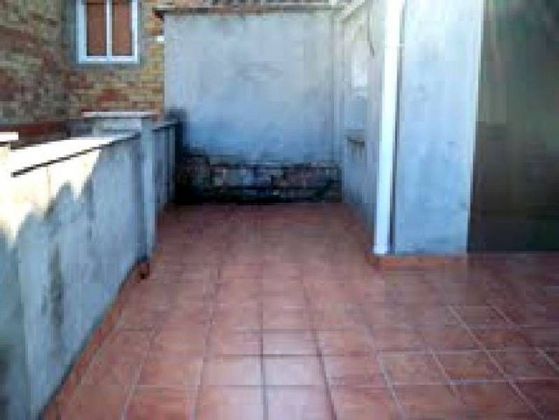 Foto 2 de Chalet en venta en Esparreguera de 3 habitaciones con terraza y jardín