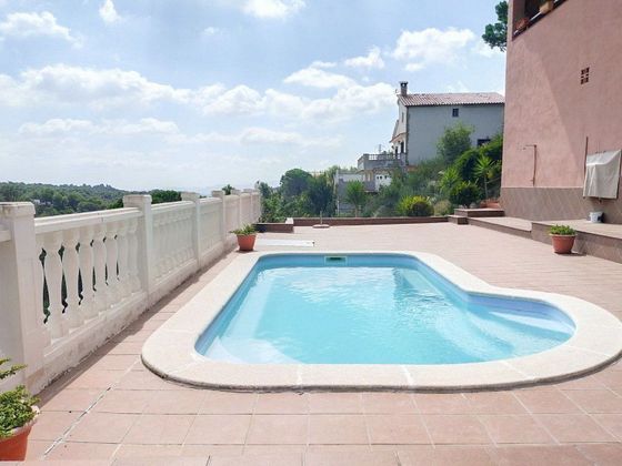 Foto 1 de Xalet en venda a Hostalets de Pierola, Els de 3 habitacions amb terrassa i piscina
