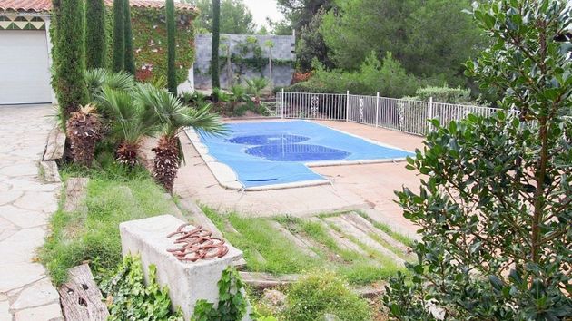 Foto 1 de Casa rural en venta en Hostalets de Pierola, Els de 5 habitaciones con terraza y piscina