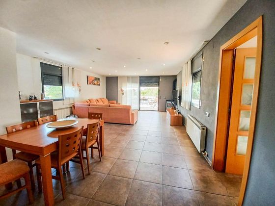 Foto 2 de Casa en venda a Costa Cunit - Els Jardins - Els  Rosers de 4 habitacions amb terrassa i piscina
