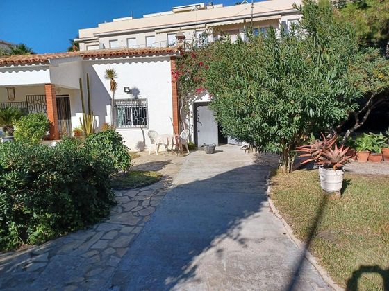 Foto 1 de Casa en venda a Pla de Sant Pere-Les Salines de 3 habitacions amb garatge i jardí