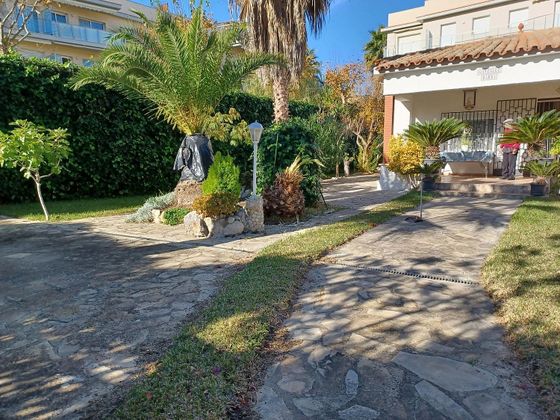 Foto 2 de Casa en venda a Pla de Sant Pere-Les Salines de 3 habitacions amb garatge i jardí
