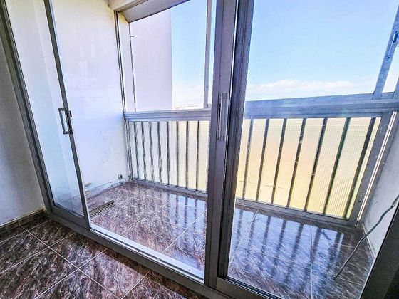 Foto 2 de Pis en venda a Parc Central – Parc d’Europa – La Romànica de 4 habitacions amb balcó i ascensor