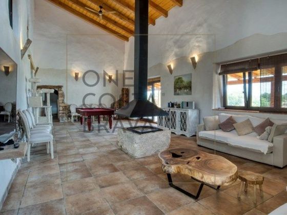 Foto 1 de Casa rural en venta en Llagostera de 4 habitaciones con terraza y jardín