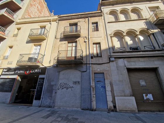 Foto 1 de Casa en venda a calle Sant Llàtzer de 6 habitacions i 312 m²