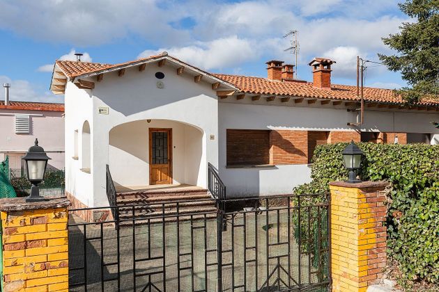 Foto 2 de Casa en venda a Seva de 4 habitacions amb terrassa i garatge