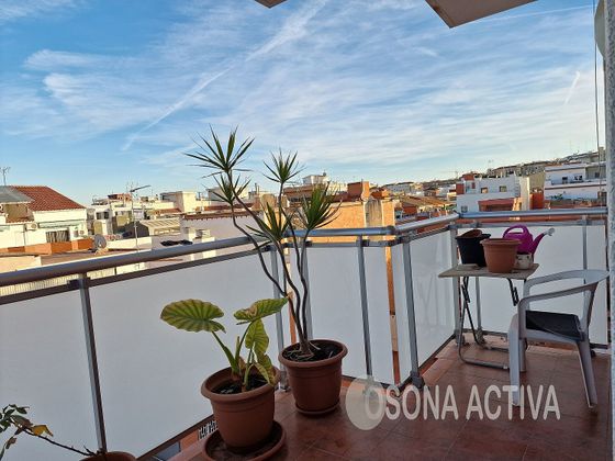 Foto 2 de Venta de piso en Vilapicina i la Torre Llobeta de 5 habitaciones con terraza y balcón