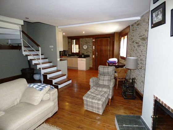 Foto 2 de Casa en lloguer a calle De la Font de 4 habitacions amb terrassa i mobles