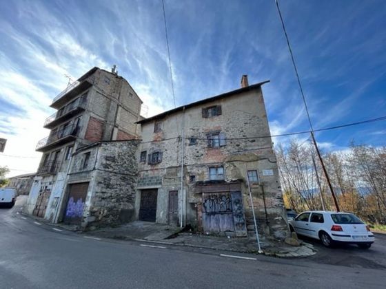 Foto 1 de Edifici en venda a calle Pont de Sant Martí de 125 m²