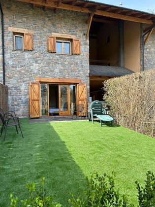 Foto 1 de Casa en venda a Prats i Sansor de 5 habitacions amb terrassa i jardí