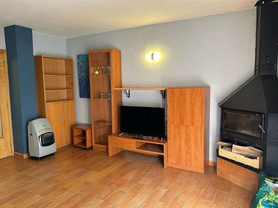 Foto 2 de Piso en venta en Montellà i Martinet de 2 habitaciones con terraza y garaje