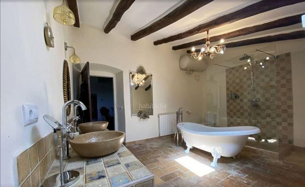 Foto 1 de Venta de casa rural en Vilartagues i Tueda de Dalt de 6 habitaciones con piscina y calefacción