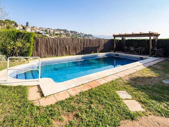 Foto 1 de Xalet en venda a Sant Feliu de Codines de 5 habitacions amb terrassa i piscina