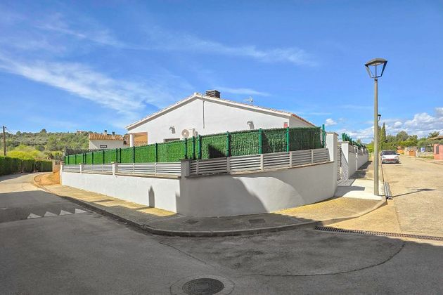 Foto 2 de Venta de casa en Cistella de 4 habitaciones con terraza y piscina