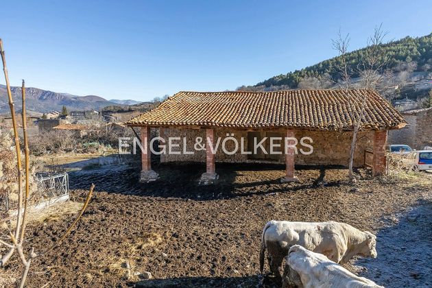 Foto 1 de Casa rural en venda a Bellver de Cerdanya de 5 habitacions amb garatge i jardí