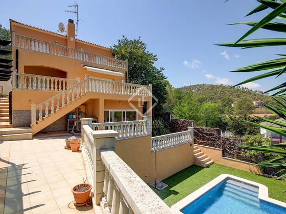 Foto 1 de Casa en venda a Canyelles de 5 habitacions amb terrassa i piscina