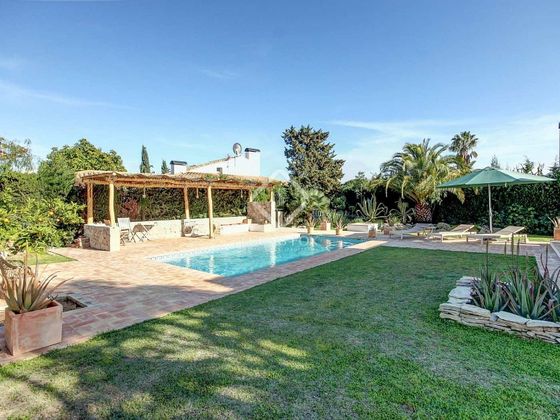 Foto 2 de Venta de casa en Sant Pere de Ribes Centro de 4 habitaciones con terraza y piscina