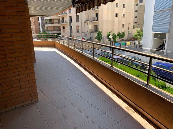 Foto 2 de Piso en venta en calle De València de 4 habitaciones con terraza y calefacción