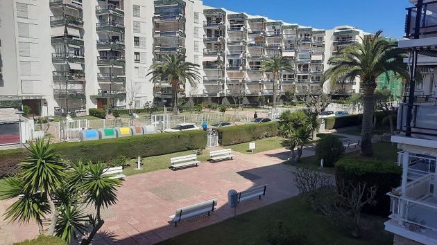 Foto 2 de Pis en venda a calle De Rodríguez Pomatta de 3 habitacions amb terrassa i aire acondicionat