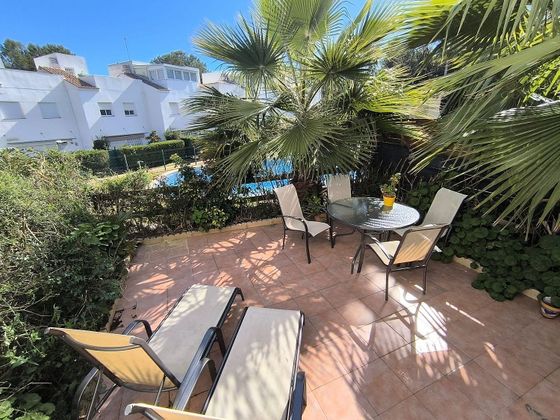 Foto 2 de Casa en venta en Cap Salou de 4 habitaciones con terraza y piscina