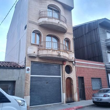 Foto 1 de Casa en venta en Creu de Barberà de 4 habitaciones con terraza y garaje