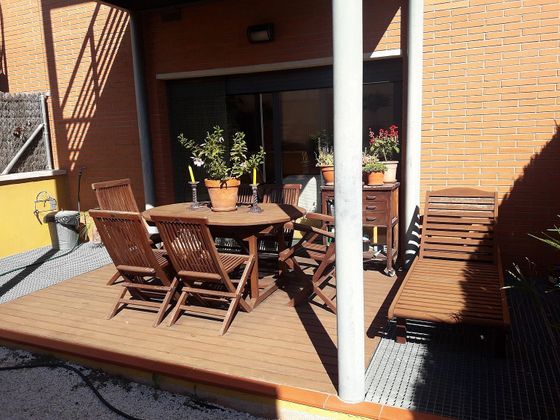 Foto 2 de Casa adossada en venda a Valls de 4 habitacions amb terrassa i garatge