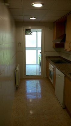 Foto 2 de Piso en venta en calle Del Nou de 3 habitaciones con garaje y calefacción