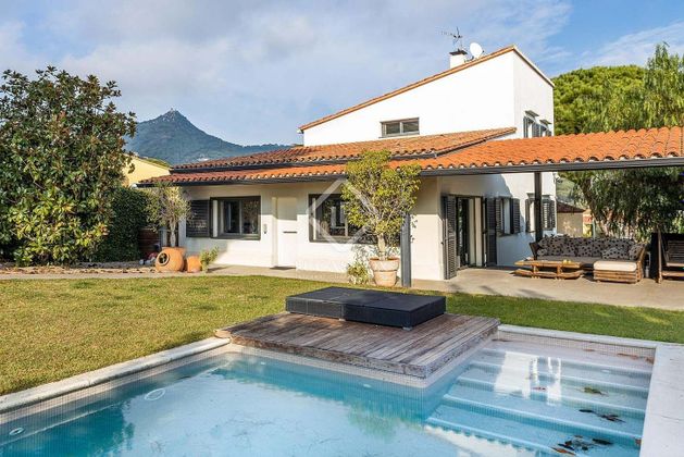 Foto 1 de Xalet en venda a Cabrera de Mar de 4 habitacions amb piscina i garatge