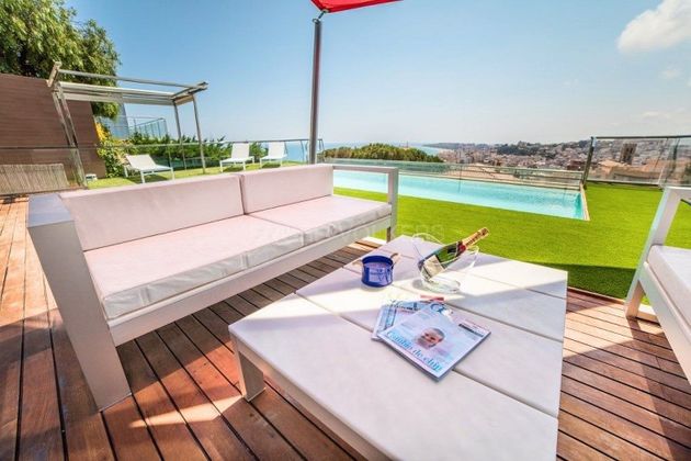Foto 2 de Xalet en venda a Mont Ferrant - Sant Joan de 4 habitacions amb terrassa i piscina