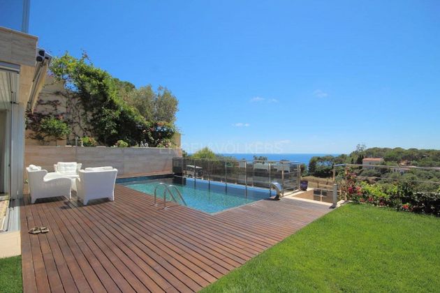 Foto 2 de Xalet en venda a Canyelles - Montgoda de 5 habitacions amb terrassa i piscina