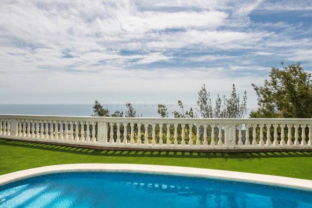 Foto 2 de Xalet en venda a Roca Grossa - Serra Brava de 4 habitacions amb terrassa i piscina