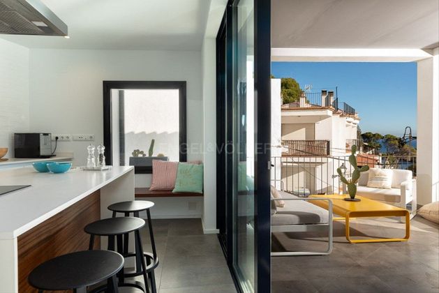 Foto 2 de Casa en venda a Aiguafreda - Sa Tuna de 4 habitacions amb terrassa i piscina