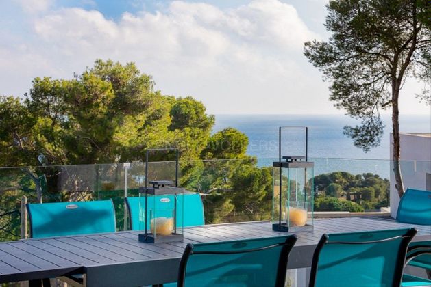 Foto 1 de Casa en venda a Els Pins - Politur de 5 habitacions amb terrassa i piscina