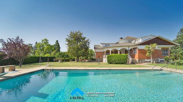 Foto 1 de Xalet en venda a Ametlla del Vallès, l´ de 6 habitacions amb terrassa i piscina