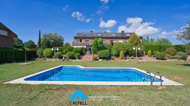 Foto 1 de Casa en venda a Ametlla del Vallès, l´ de 4 habitacions amb terrassa i piscina