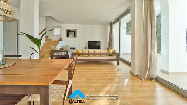 Foto 1 de Venta de casa en Ametlla del Vallès, l´ de 3 habitaciones con terraza y jardín