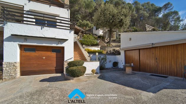 Foto 2 de Xalet en venda a Aiguafreda de 4 habitacions amb terrassa i garatge