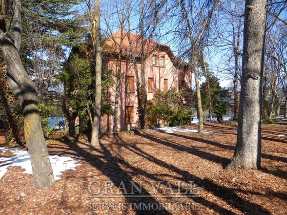 Foto 1 de Casa en venda a Fontanals de Cerdanya de 12 habitacions amb jardí