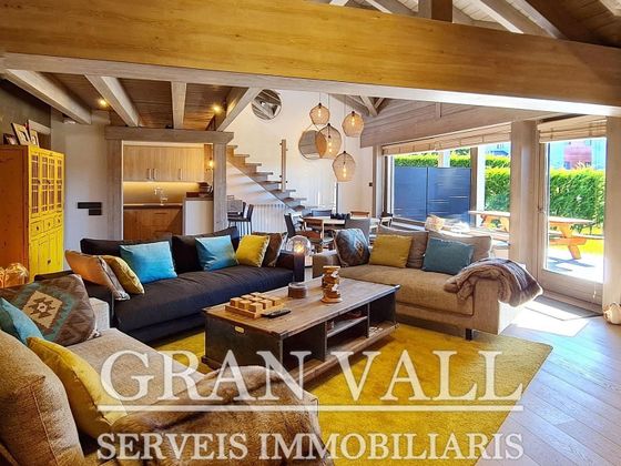 Foto 1 de Casa en venda a Puigcerdà de 4 habitacions amb piscina i garatge