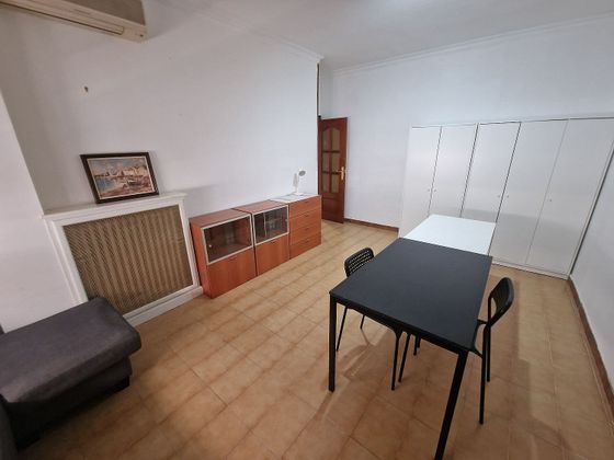 Foto 2 de Piso en venta en El Camp d'en Grassot i Gràcia Nova de 4 habitaciones con terraza y balcón