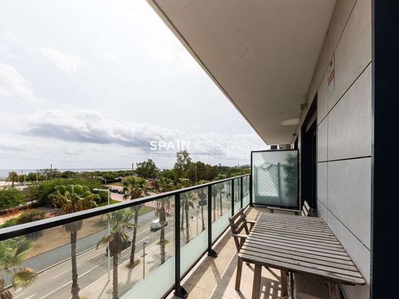 Foto 1 de Alquiler de piso en El Poblenou de 4 habitaciones con terraza y piscina