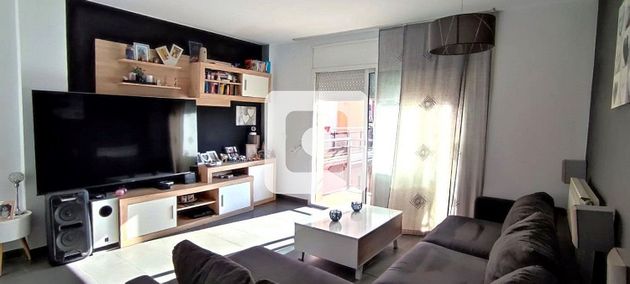 Foto 1 de Dúplex en venda a Eixample Sud – Migdia de 4 habitacions amb terrassa i balcó