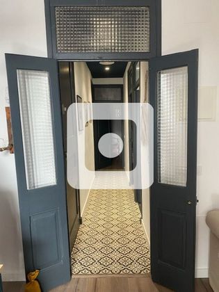 Foto 1 de Pis en lloguer a Centre - Girona de 3 habitacions amb mobles i aire acondicionat
