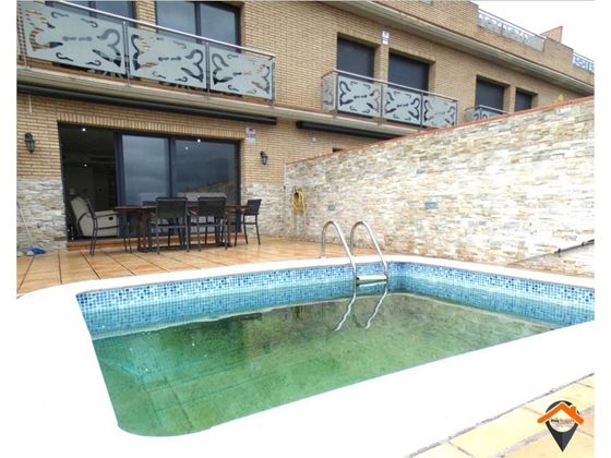 Foto 1 de Casa en venta en Sant Quirze Parc- Vallsuau - Castellet de 4 habitaciones con terraza y piscina