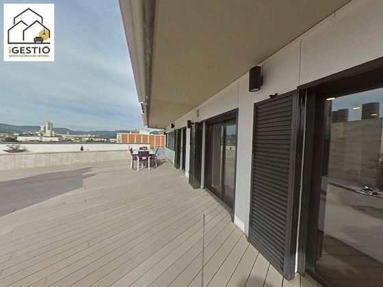Foto 2 de Ático en venta en calle De Jacint Verdaguer de 3 habitaciones con terraza y garaje