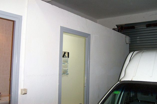 Foto 2 de Venta de garaje en Anglès de 29 m²