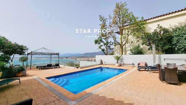 Foto 2 de Casa en venda a Port Esportiu - Puig Rom - Canyelles de 4 habitacions amb terrassa i piscina