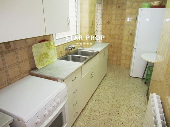 Foto 1 de Piso en venta en Llançà de 2 habitaciones con terraza y garaje