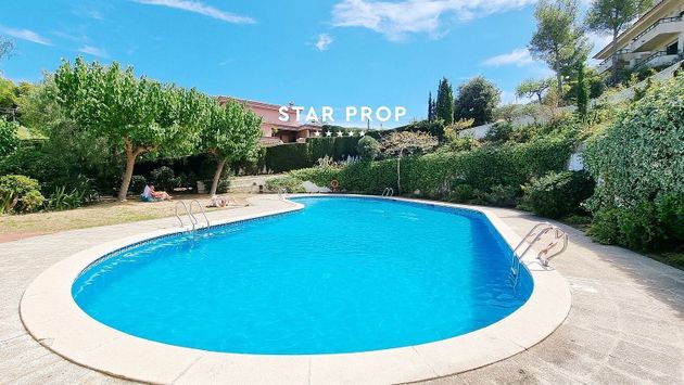 Foto 1 de Piso en venta en Llançà de 1 habitación con terraza y piscina